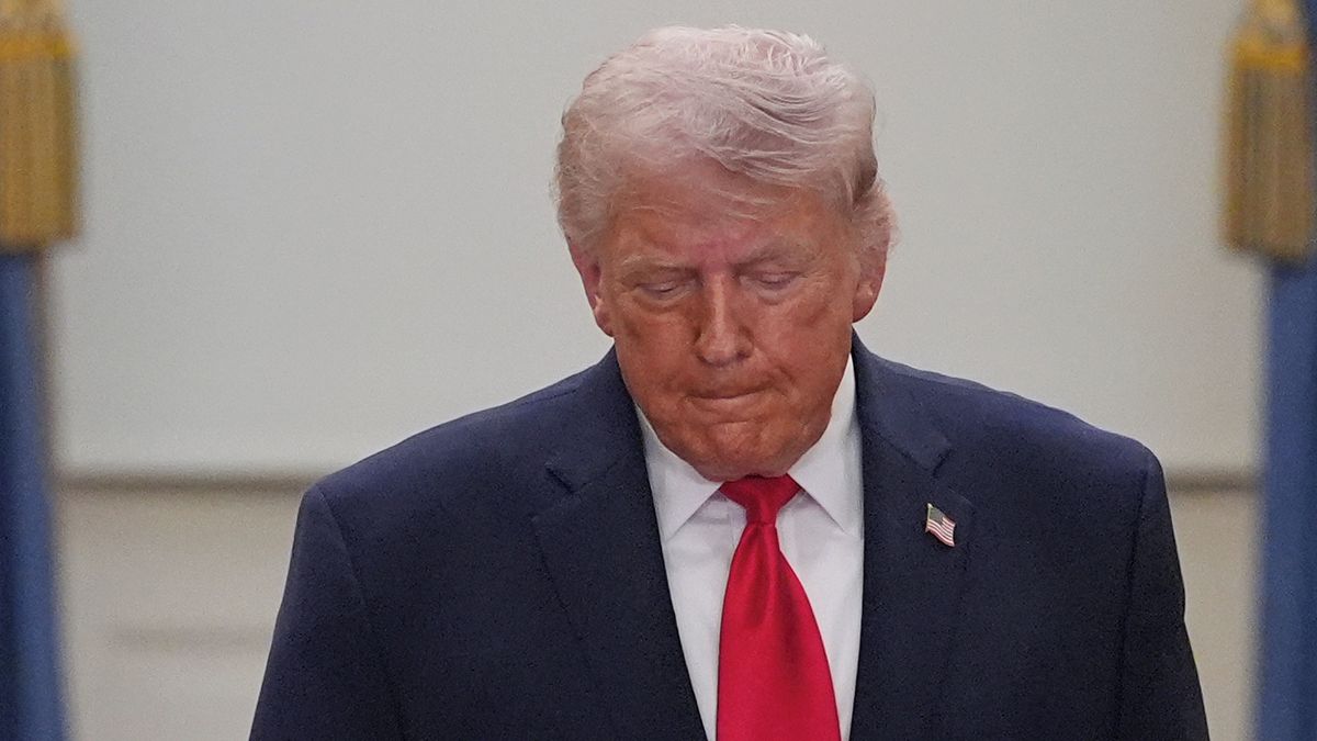 Asie pomáhá Americe k rekordnímu prodeji ropy. Nahradit musí ztráty z Blízkého východu